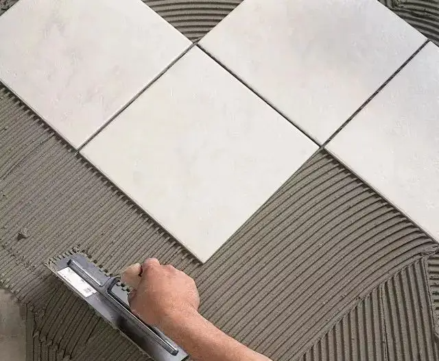 水泥砂漿粘貼飾面磚已被明令禁止，貼磚請選用瓷磚膠！