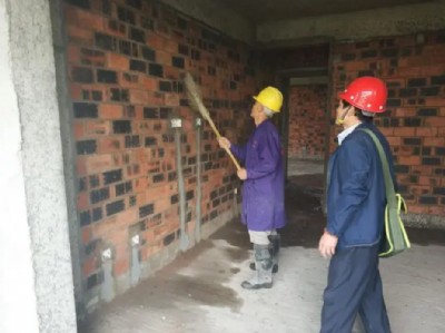 夏天高溫貼磚需注意一下三點！